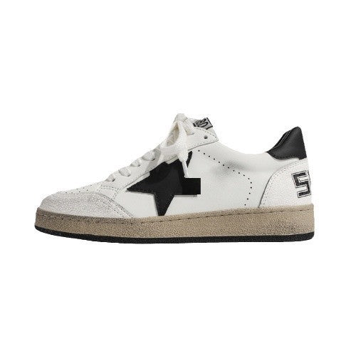 Women's Star Little Sports Distressed White Flat Casual Shoes