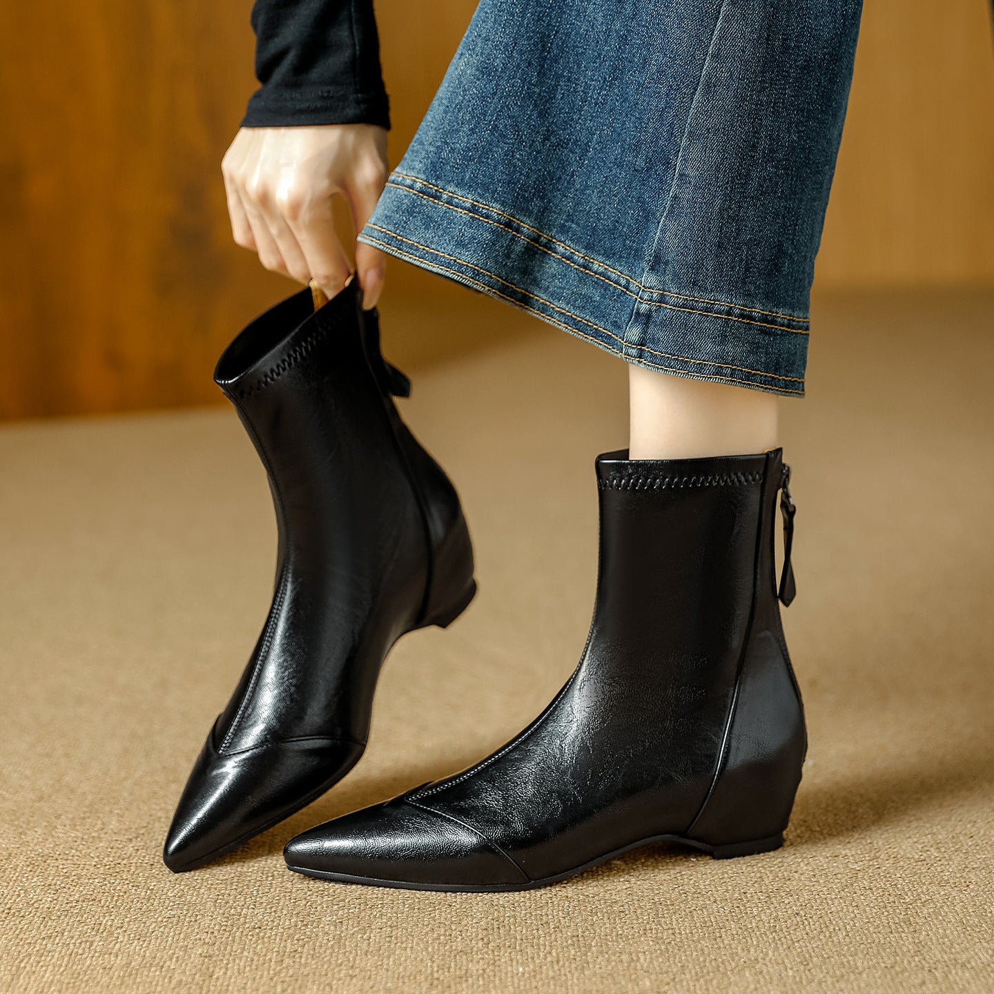 Back Zipper Fashion Slimming Simple Height Increasing Women's Leather Boots