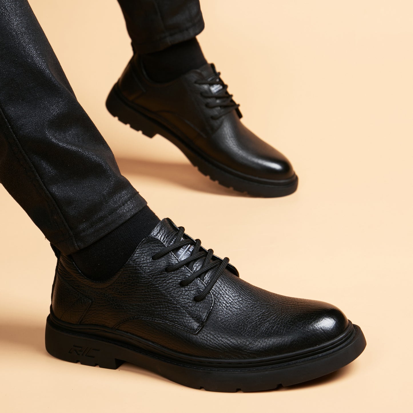 Men's British Style Trendy Height Increasing Insole Slip-on Soft Men's Business Leather Shoes