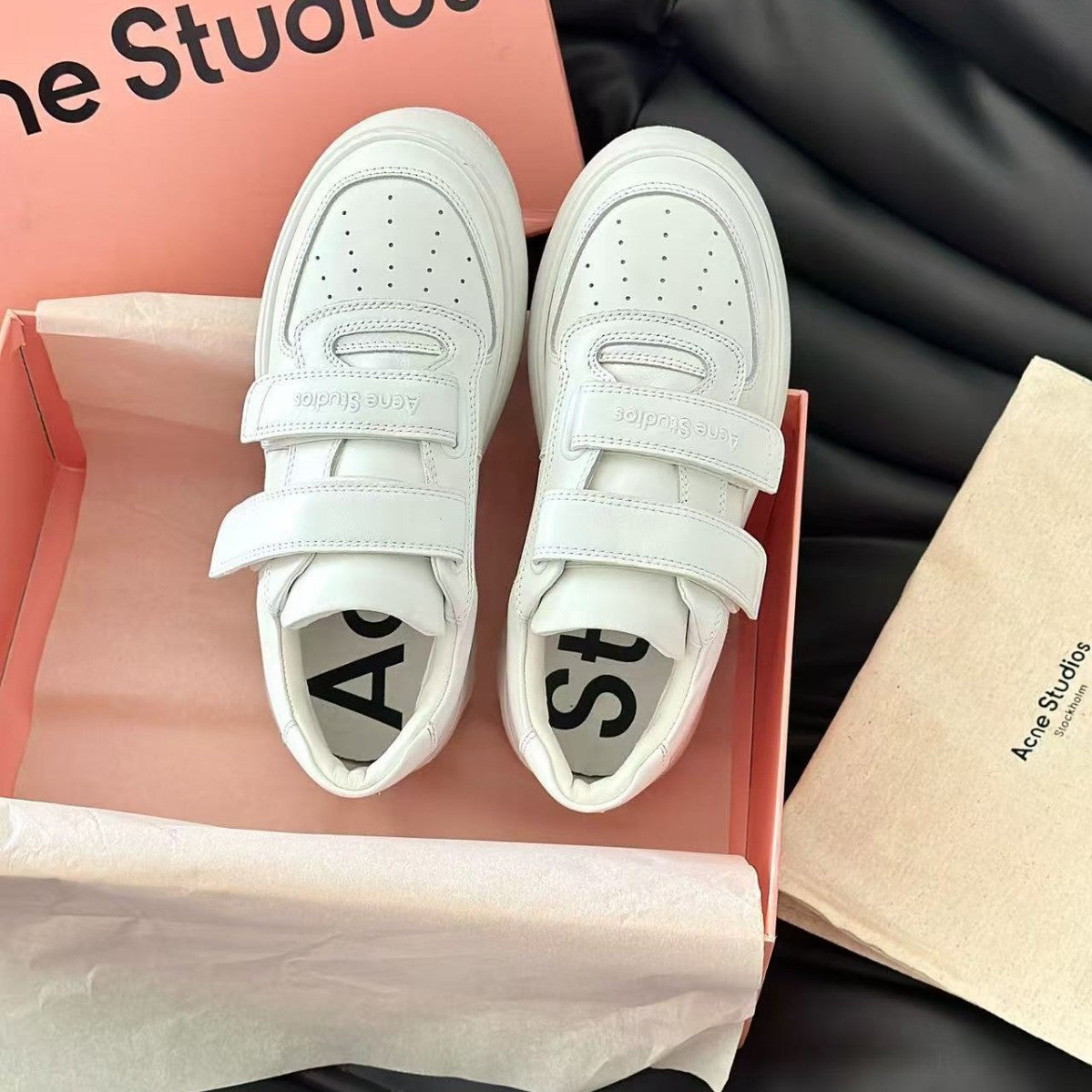 Women's White Thick-soled Smiley Face Velcro Spring Genuine First Layer Women's Casual Shoes