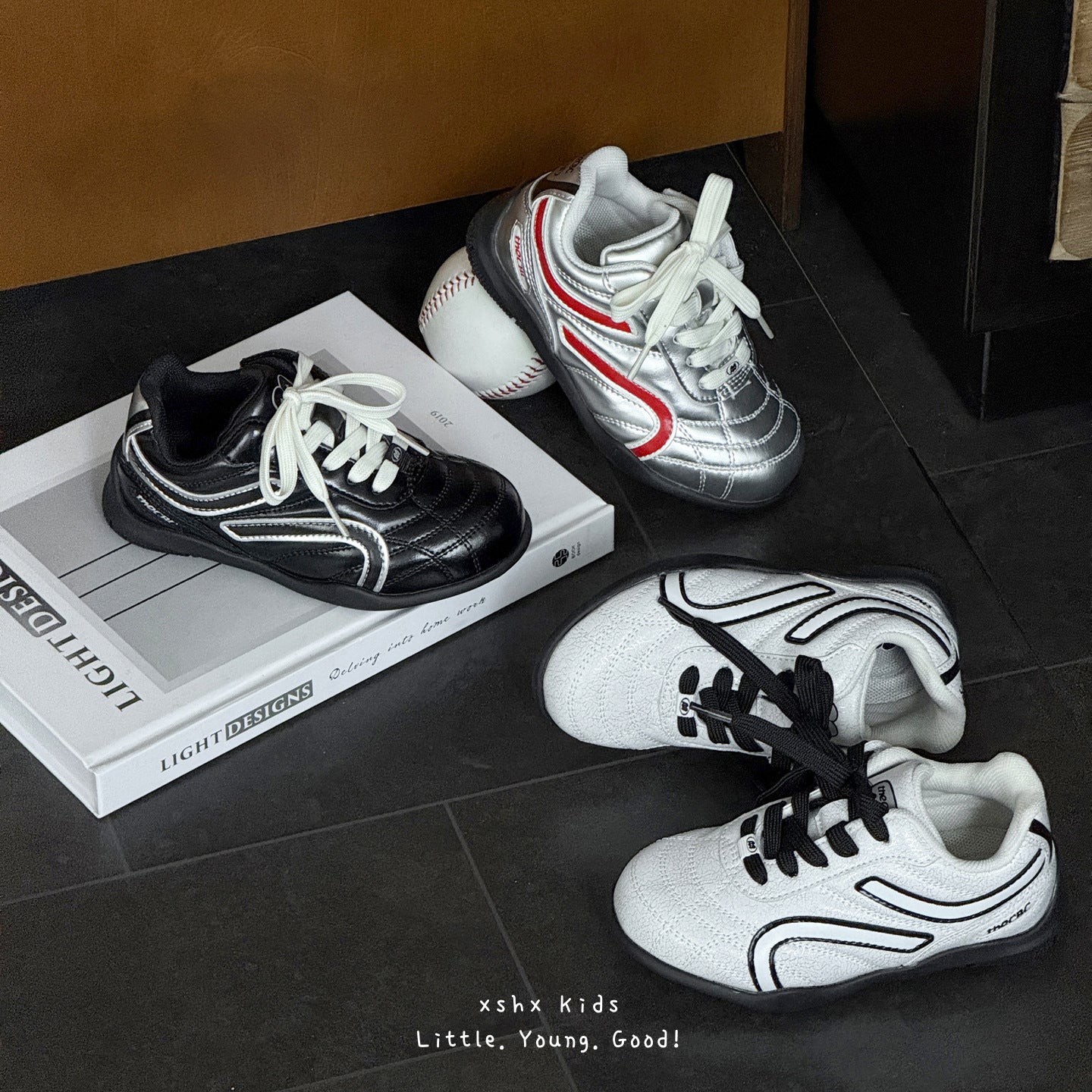 Boys Autumn Bottom Rubber Velcro Design Stable Bare Children's Sports Shoes