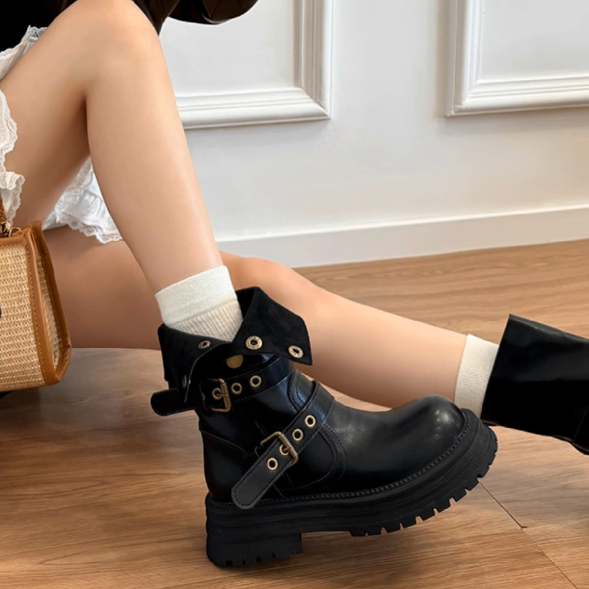 Women's Thick-soled Mid Short British Style Retro Brown Martin Women's Leather Boots