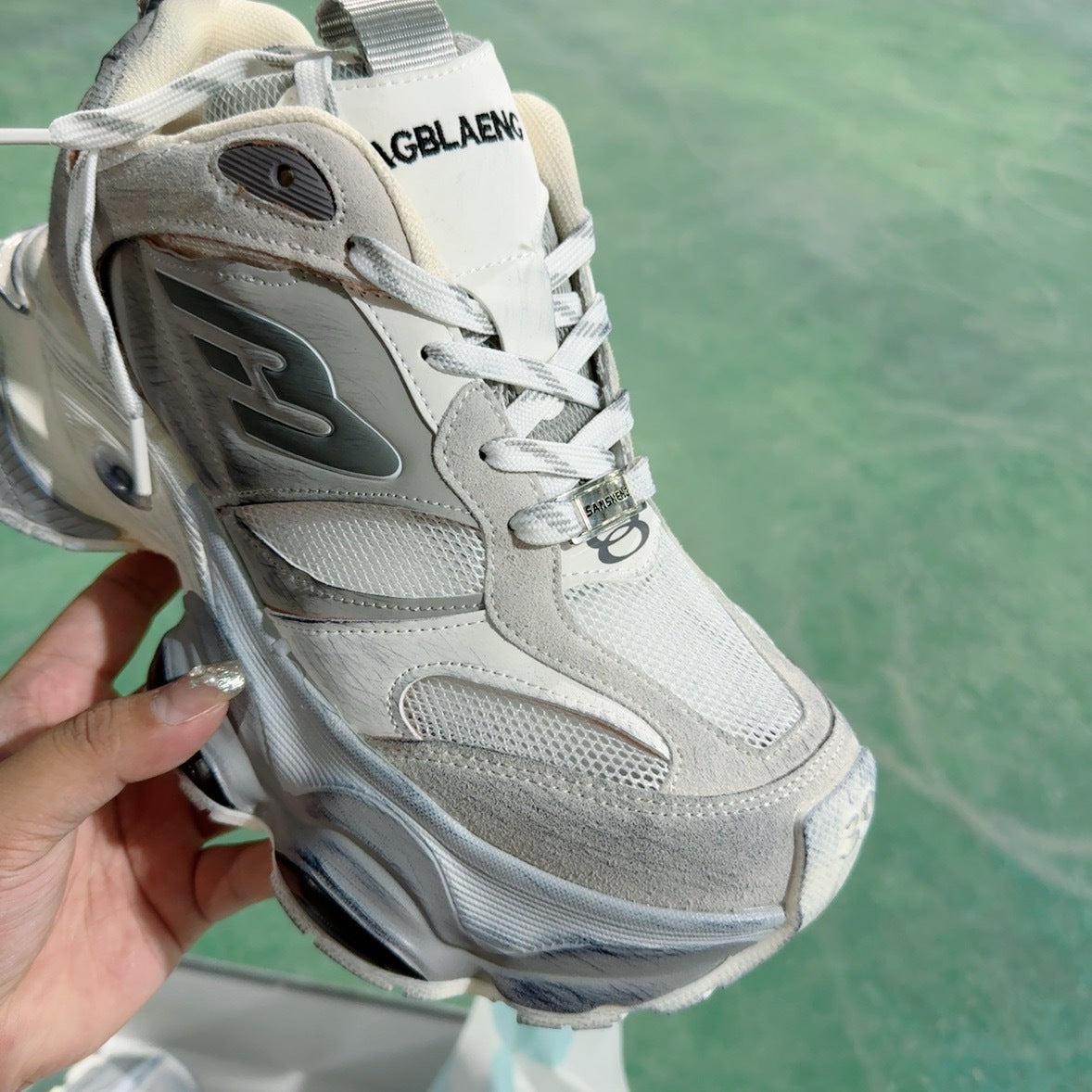 Thick Bottom Increased Mesh Wide Version Lovers Sneakers
