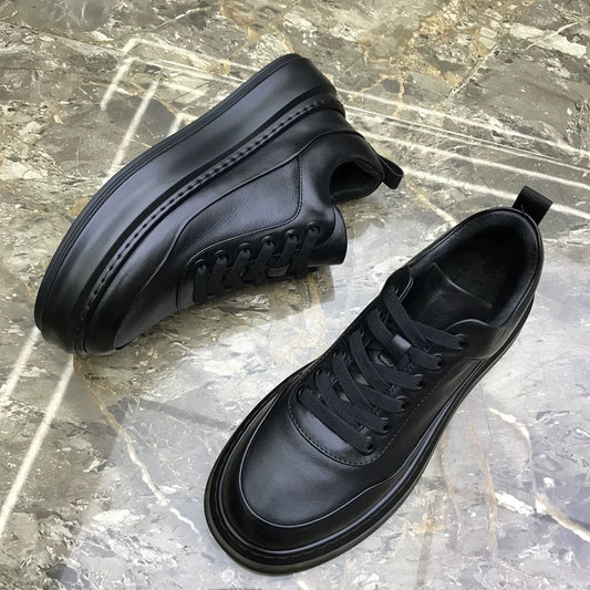 Men's Cowhide Autumn Pure Black Soft Bottom Men's Board Shoes