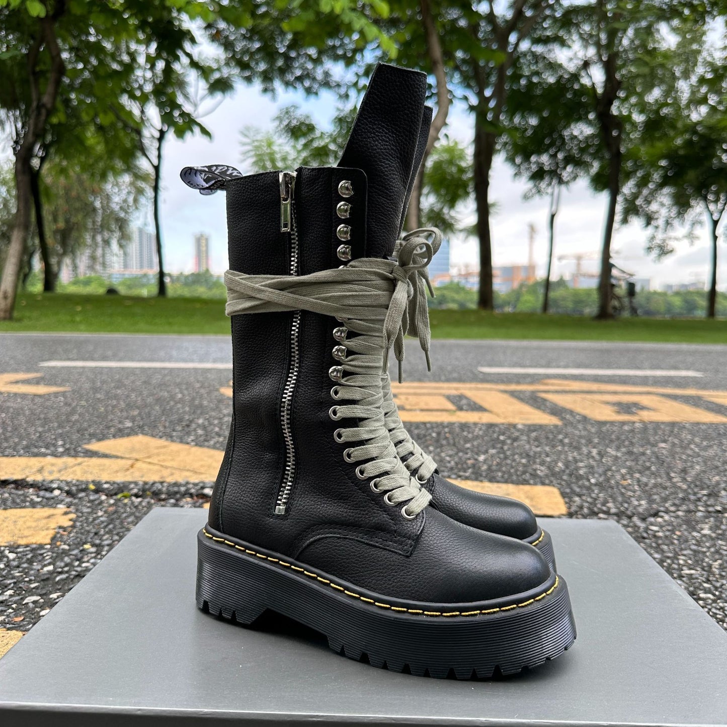 Women's & Men's Knight British Style Raise The Bottom Boots