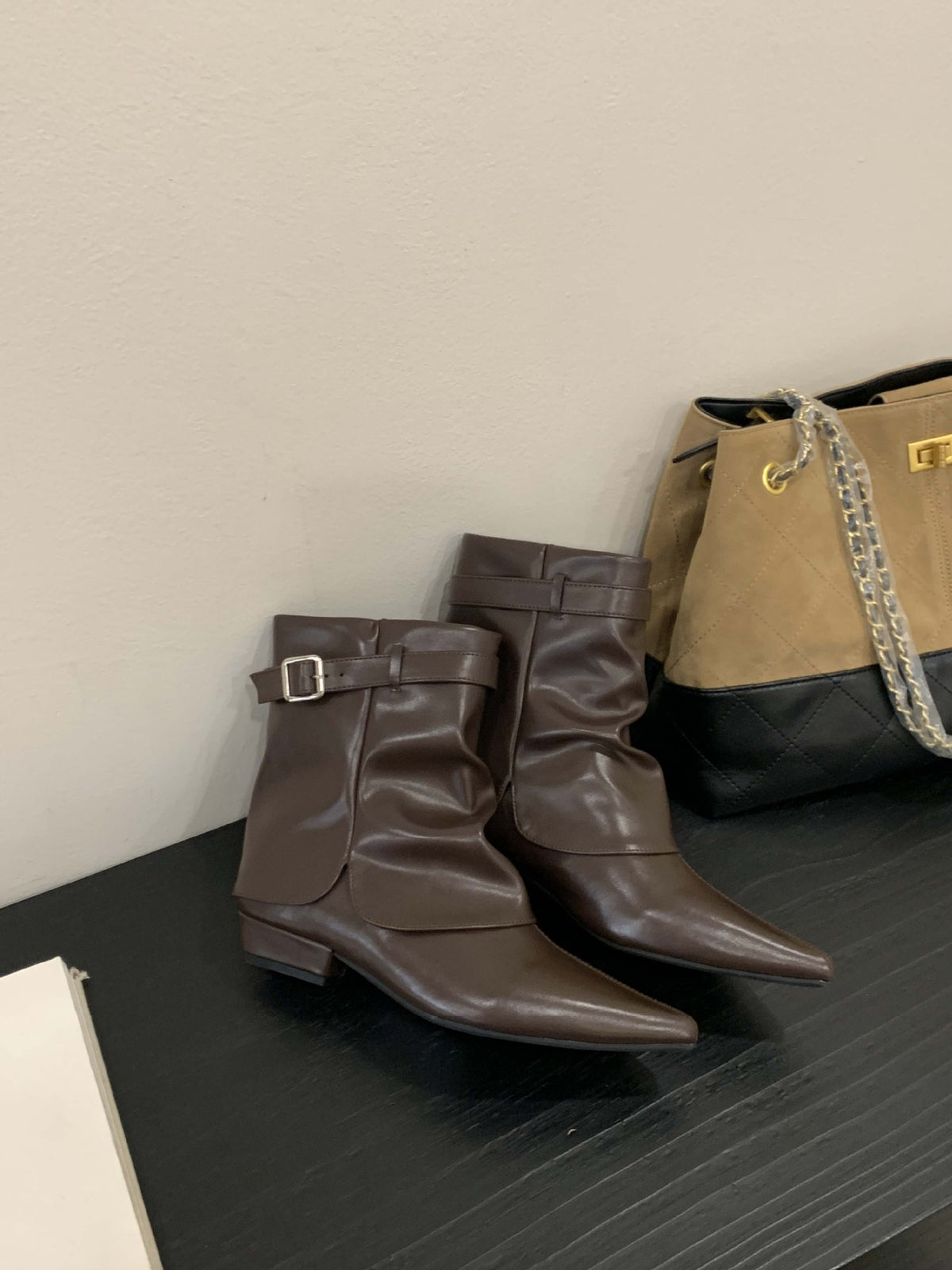 Chunky Martin Pointed Pleated Pile Style Sleeve Boots