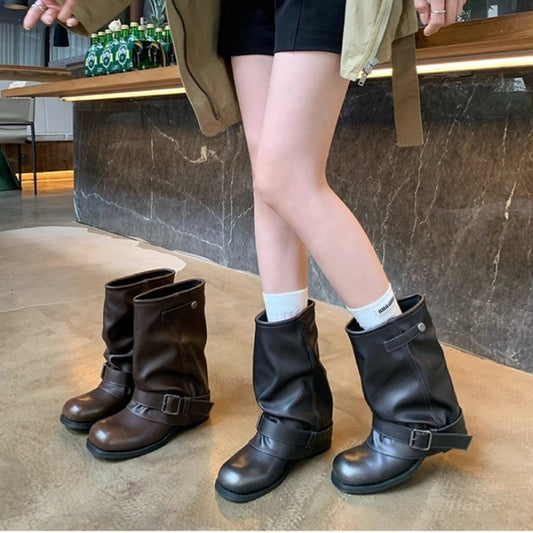 Hot Pants Fashionable Waste Soil Wind Pleated Buckle Western Boots
