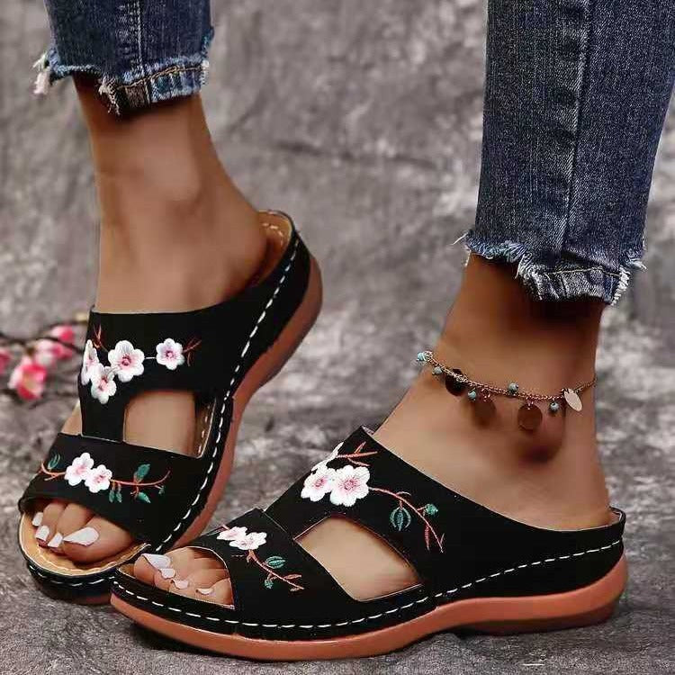 Women's Summer Seaside Outdoor Wedge Flower Beach Sandals