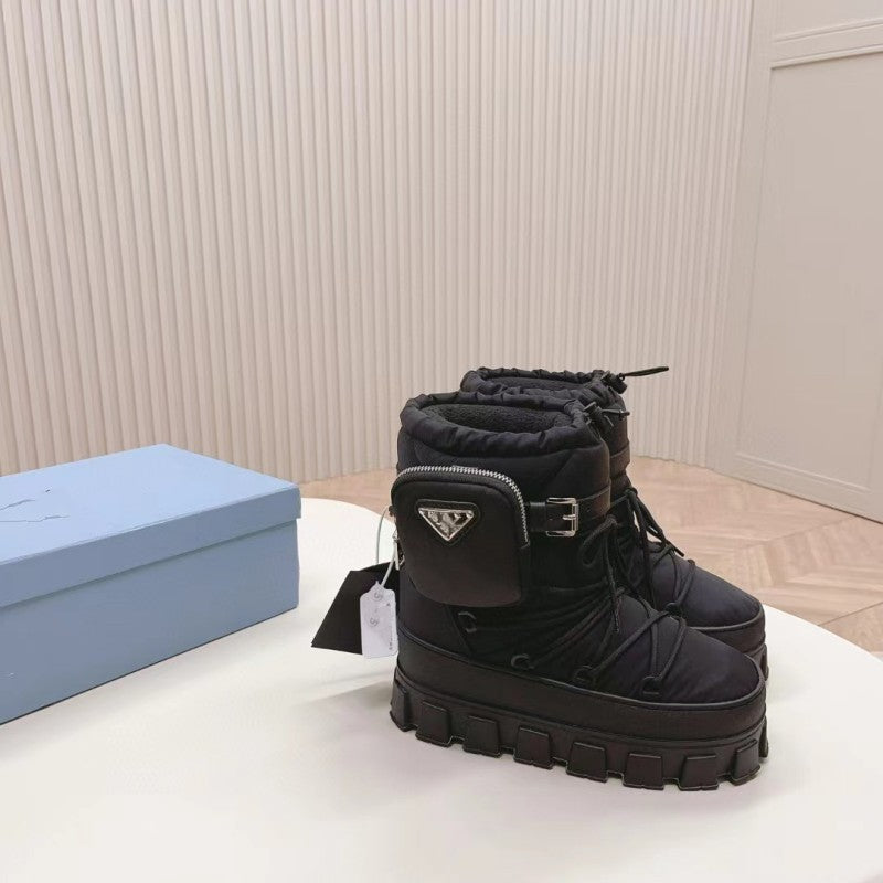 Women's Raise The Bottom Nylon Fabric Contraction Band Snow Boots