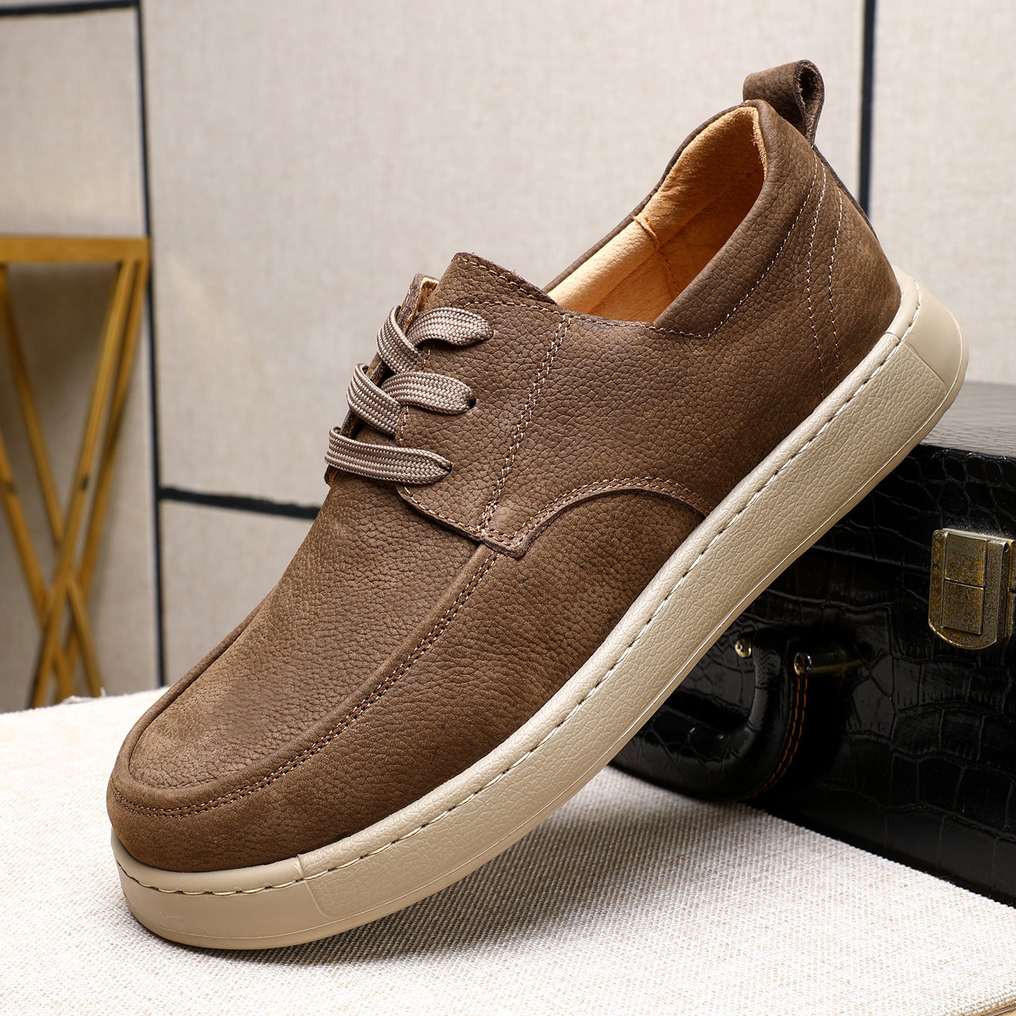 Men's Matte Cowhide Comfortable Platform Warm Genuine Casual Shoes