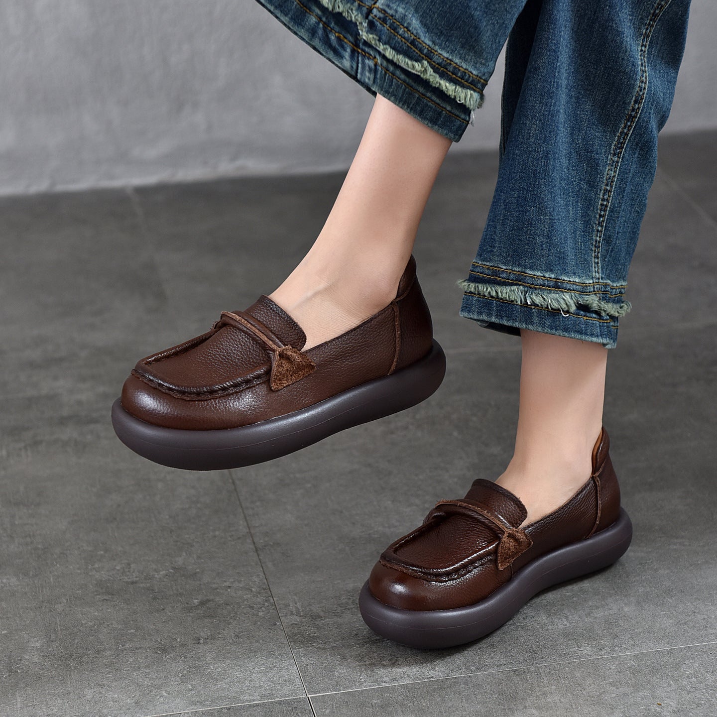 Women's Spring First Layer Cowhide Bread Simple Genuine Loafers