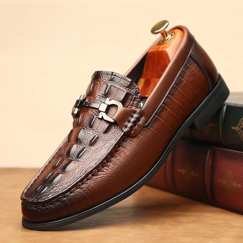Men's Breathable Trendy Crocodile Pattern British Cowhide Men's Business Leather Shoes