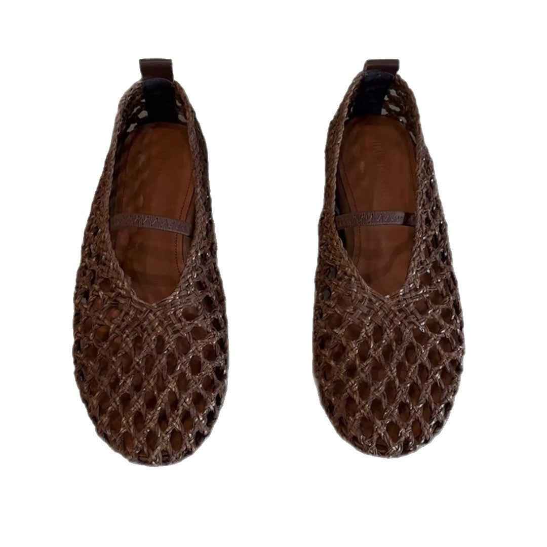 Women's Style Retro Minority Weaving Hollow Flat Summer Comfortable Outdoor Closed Sandals