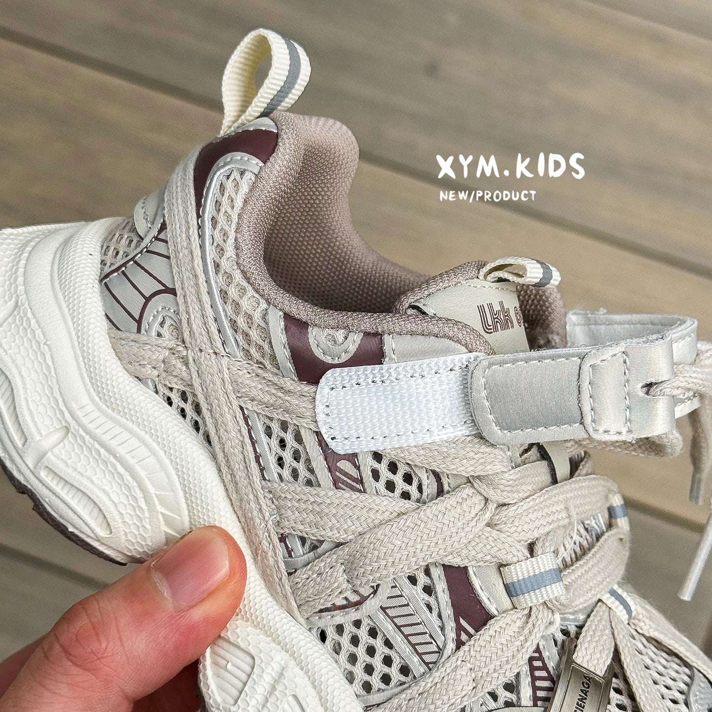 Children's Summer Single Mesh Fashion Tie Breathable Lightweight Boys Sneakers