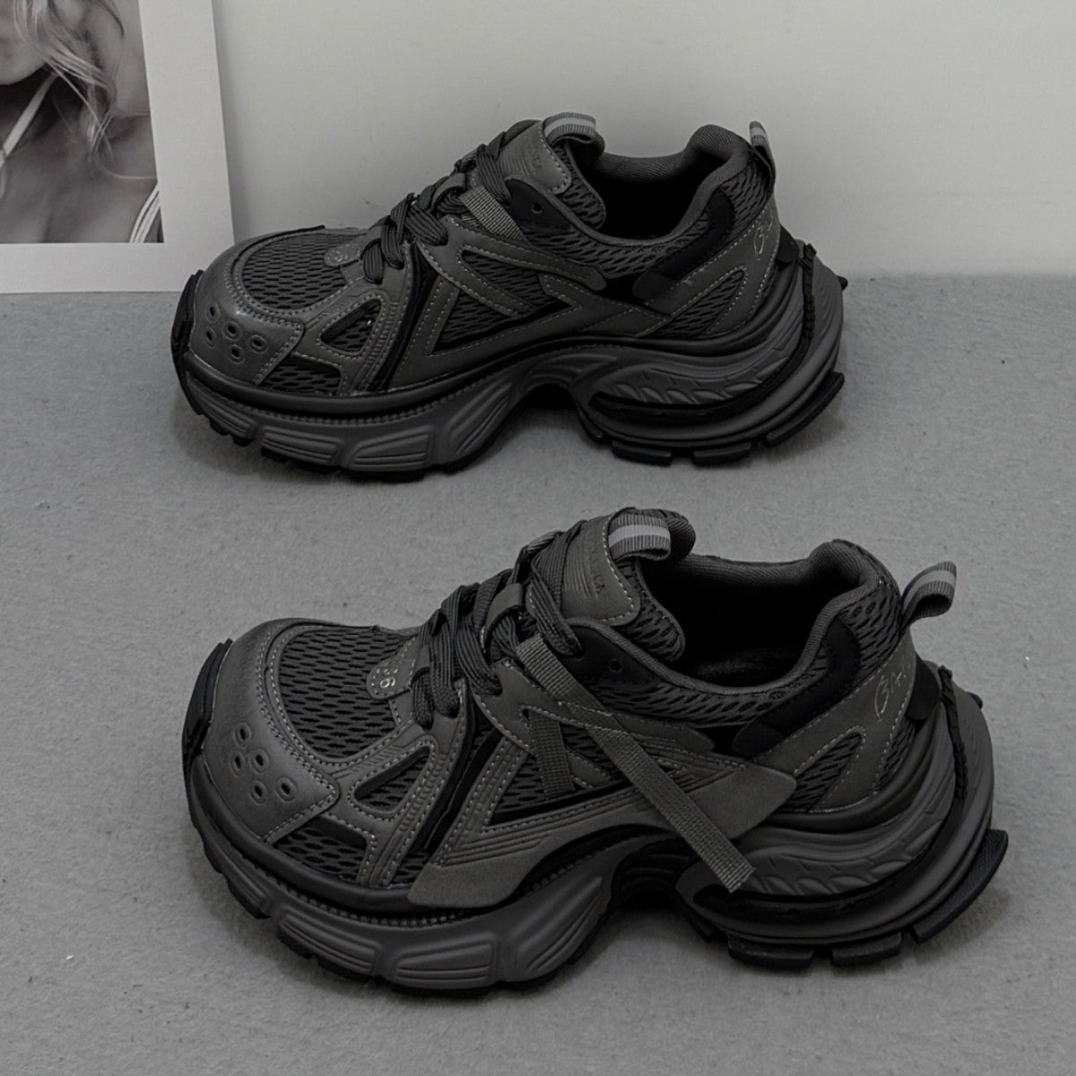 Women's Cowhide Version Authentic Clunky Veet Padded Thick Women's Sports Shoes