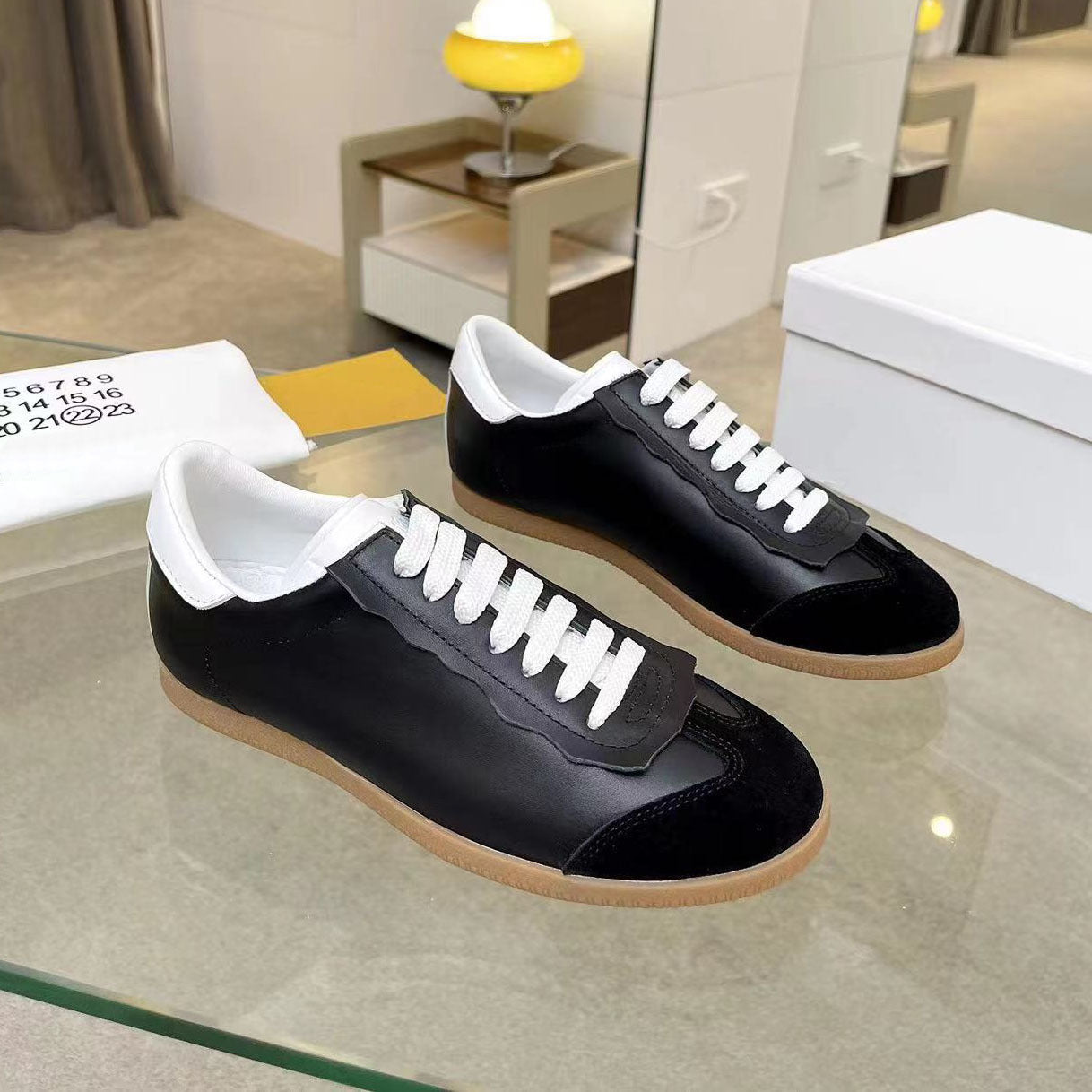 Summer Lace Up Round Toe Fashion Sneakers