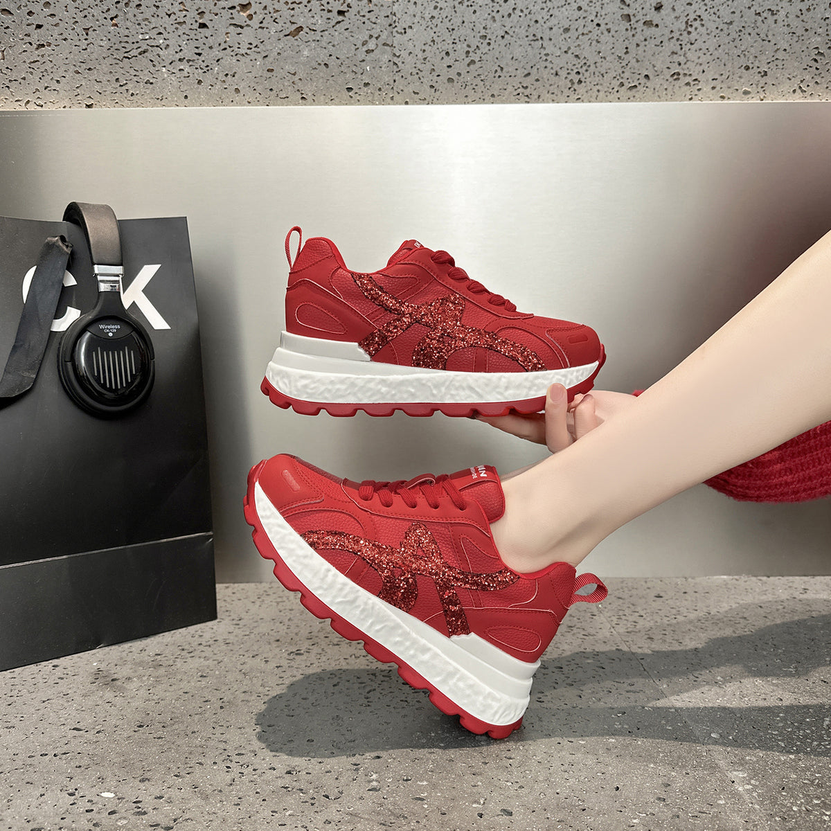 Women's Colors Platform Height Increasing Insole Round Toe Shallow Mouth Women's Casual Shoes