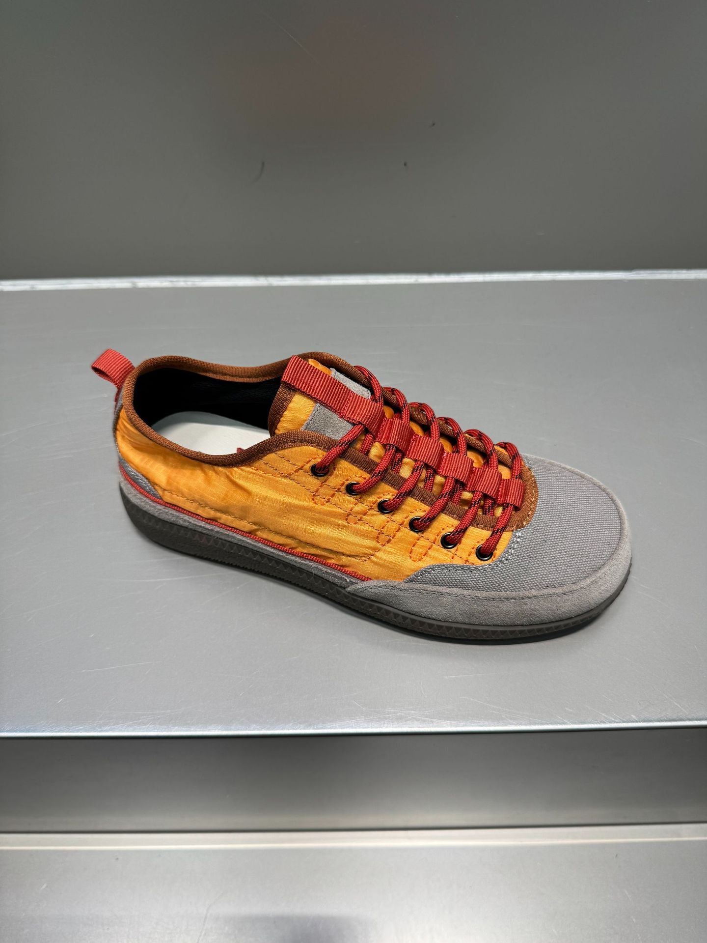 Women's Outdoor Style Stitching Low Top Flat Women's Sports Shoes