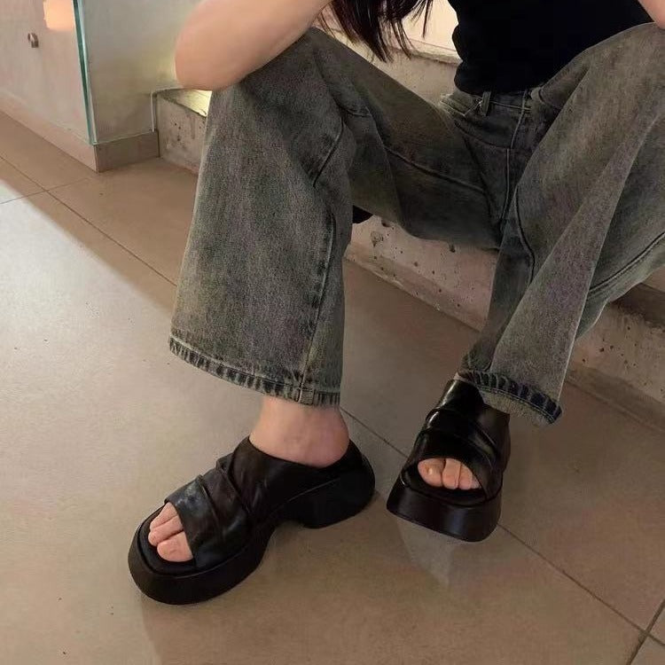 Women's Genuine Summer Versatile Outdoor Height Increasing Not Sandals