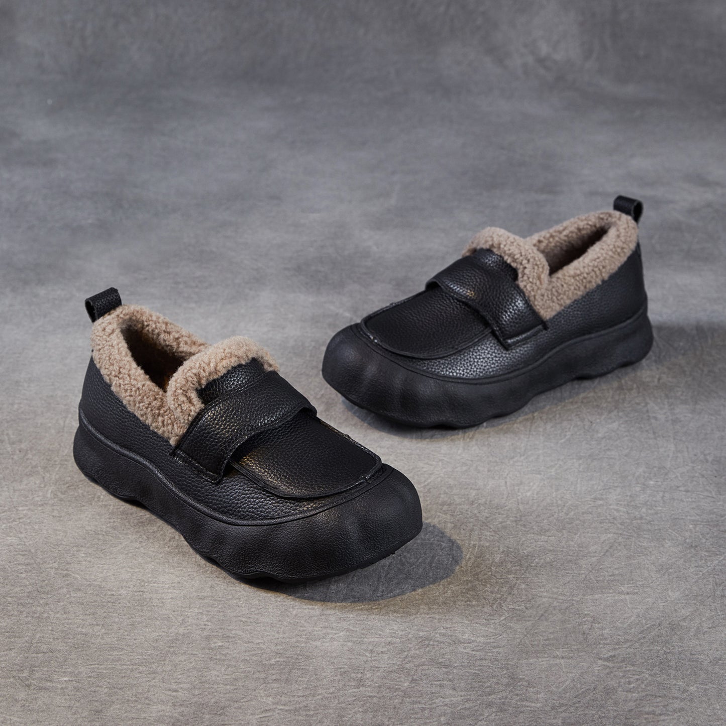 Layer Cowhide Slip-on Furry Mouth Flat Bottom Soft Leather Shoes