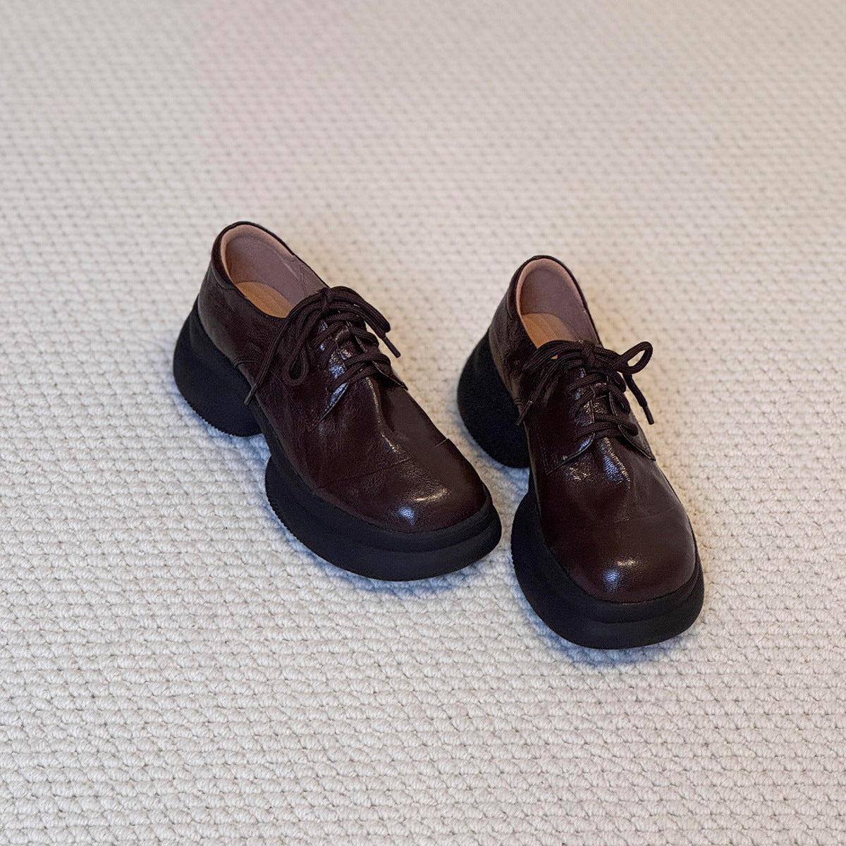 Women's Versatile Small Comfortable Not Tired Feet Chunky Leather Shoes