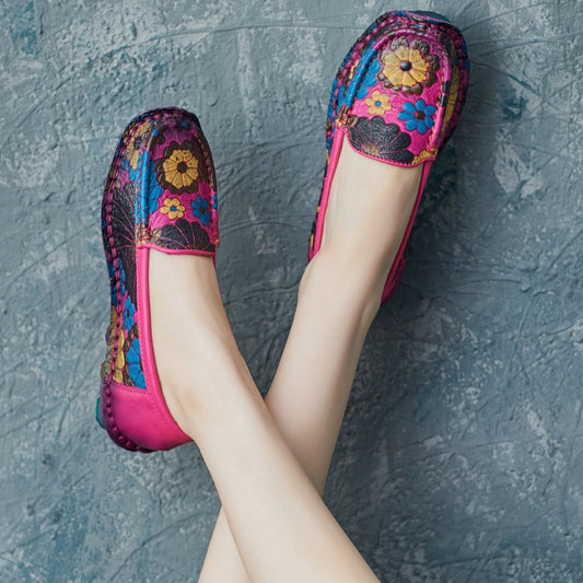 Women's Ethnic Style Retro Handmade Cowhide Sunflower Soft Bottom Slip On Women's Casual Shoes