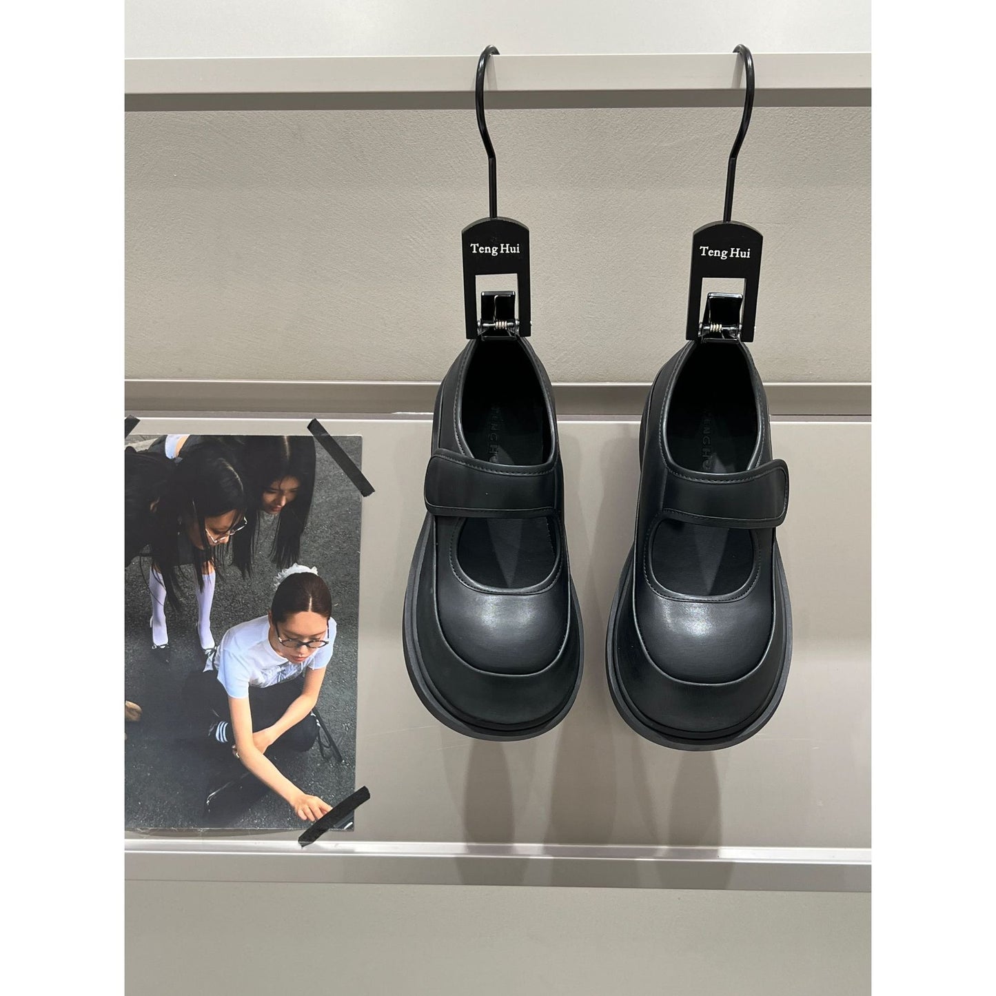 Velcro Mary Jane Big Head Platform Leather Shoes