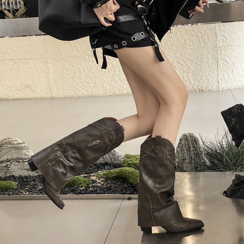 Women's Retro Willow Knee-high Brown Rivet Pantyhose Chunky Women's Leather Boots