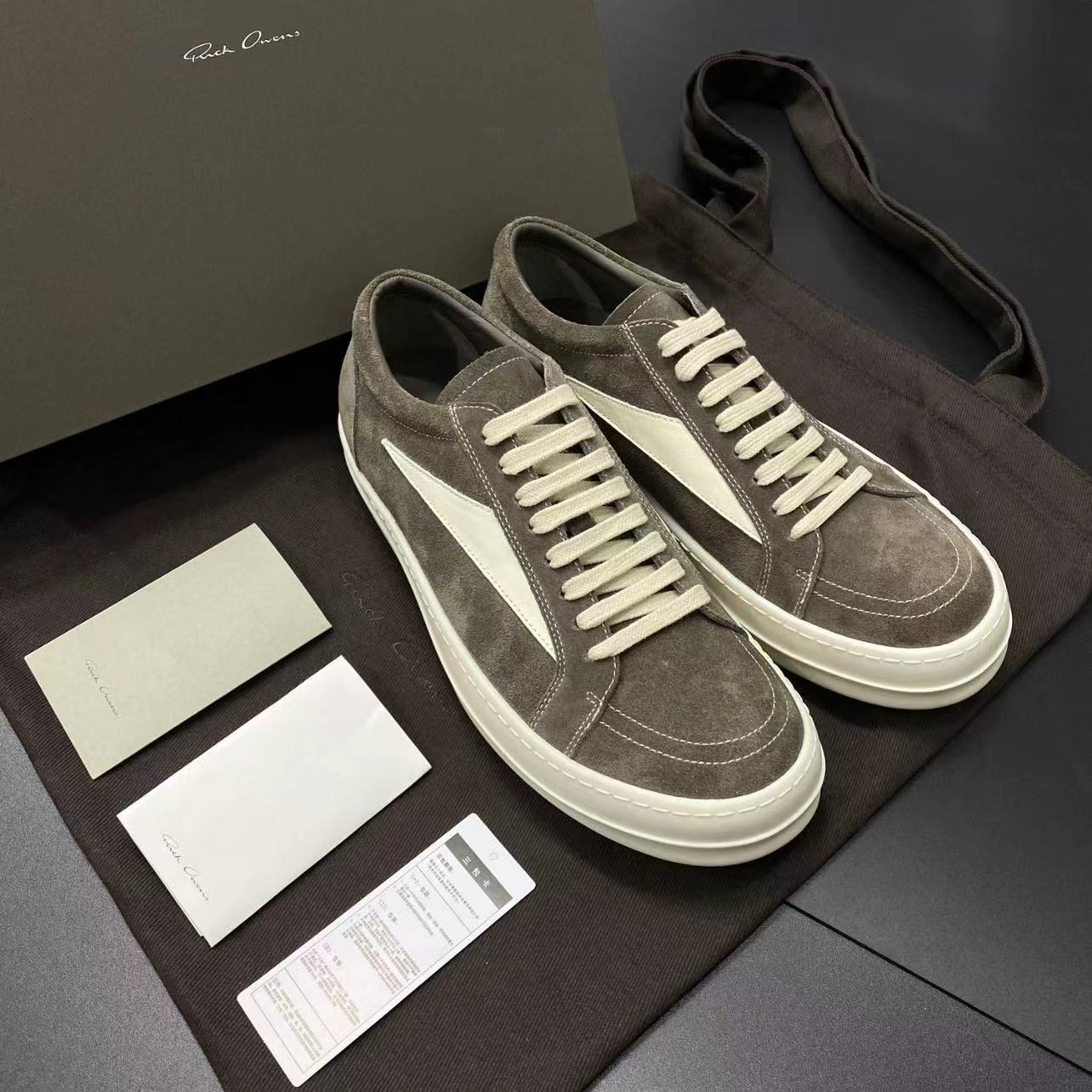 Women's & Men's Owens Infringing Couple Suede White Black Men's Board Shoes