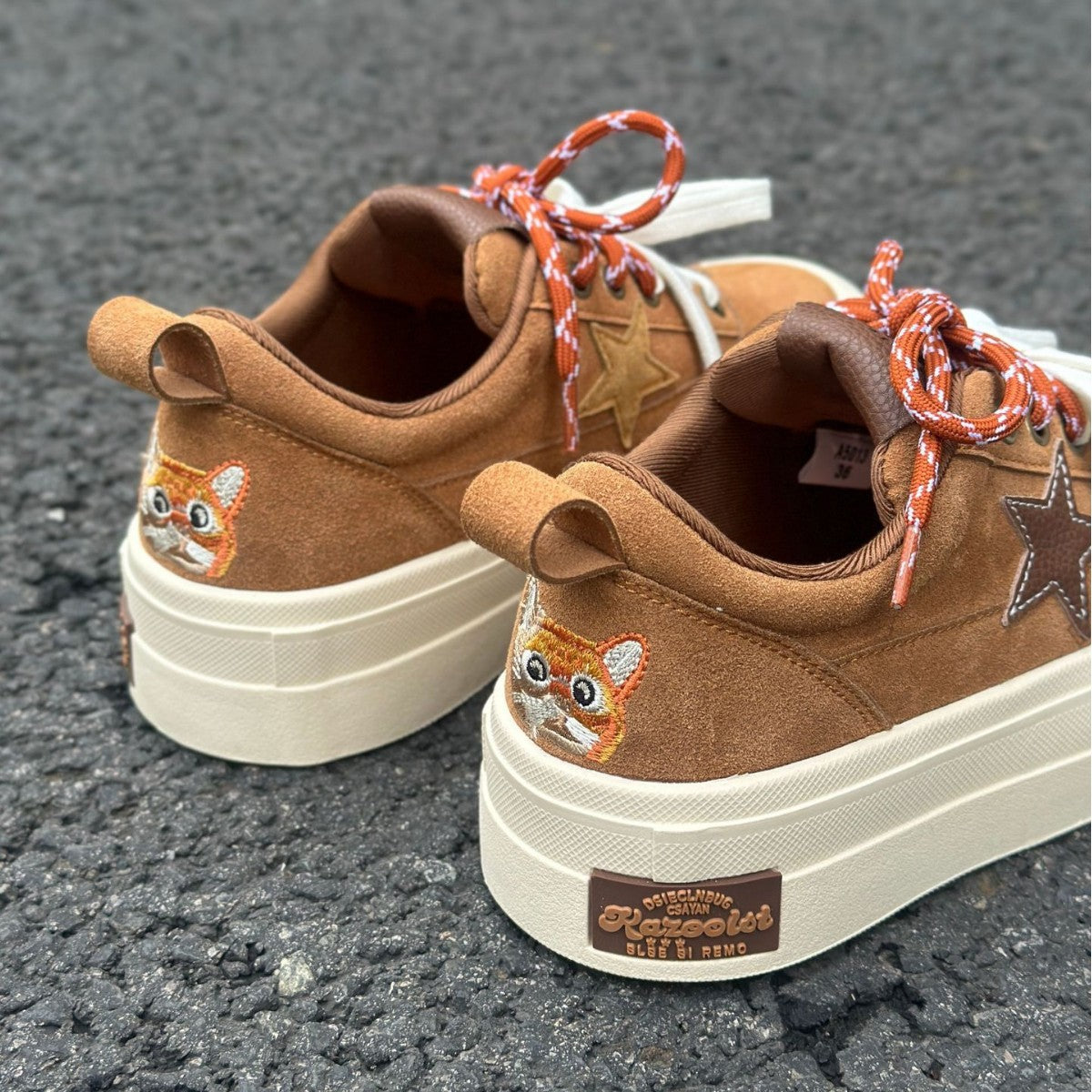 Design National Fashion Animal Series Star Pattern Lightweight Thick Bottom Women's Casual Shoes