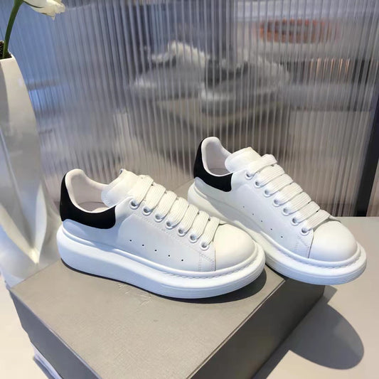 Women's Style Versatile Low Top Height Increasing Sneakers