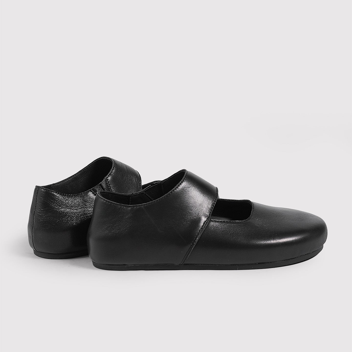 Women's Sheepskin Version Thick-soled Retro Slip-on Simple Women's Fashion Shoes
