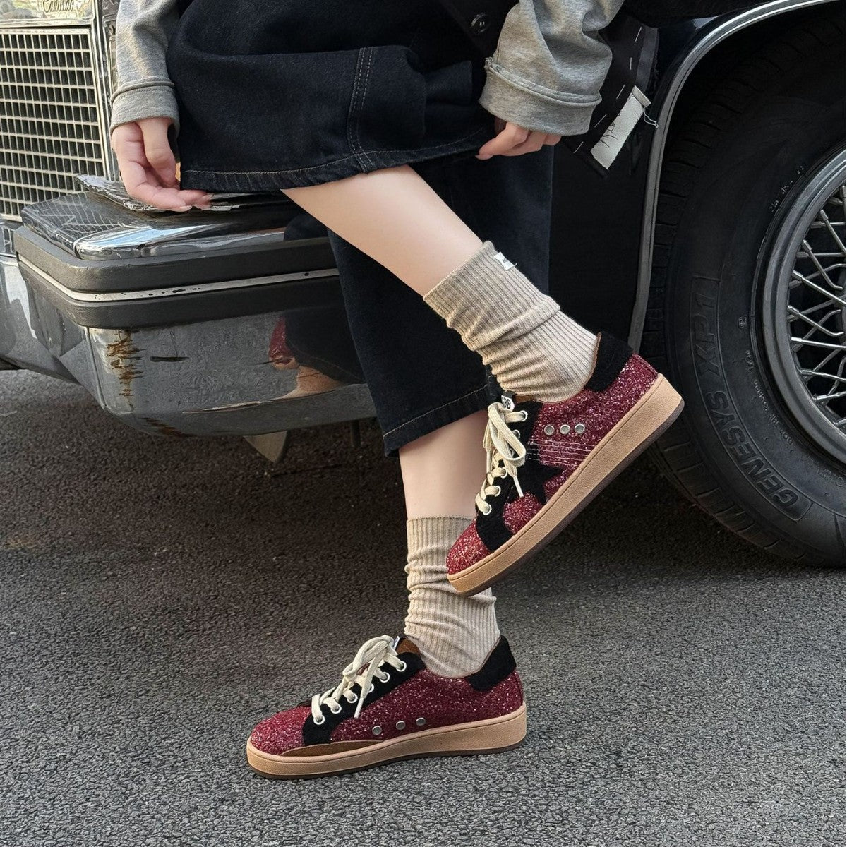 Women's Distressed Star Pattern Spring Fashion Flat Women's Casual Shoes