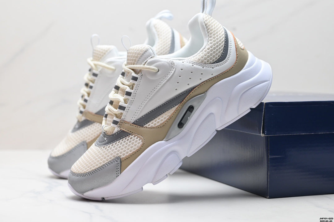 Men's Thick Sole Mesh Breathable Lightweight Elevator Wild Men's Sports Shoes