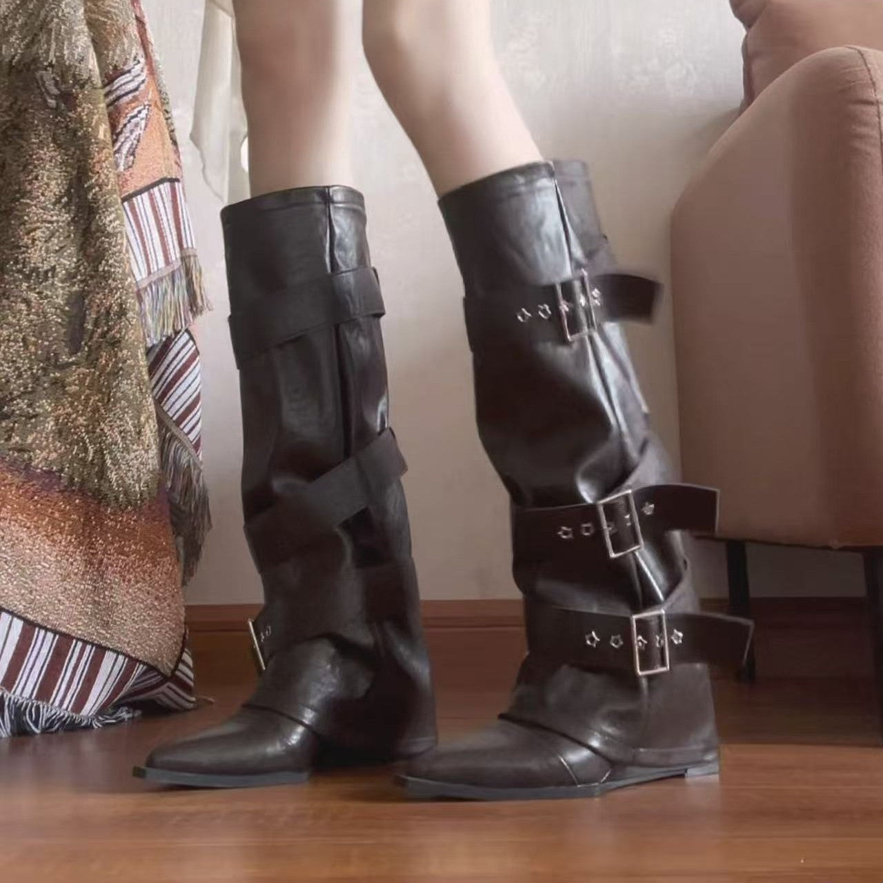 Women's Rivet Pointed Toe High-heeled Thigh Soft Stiletto Women's Leather Boots