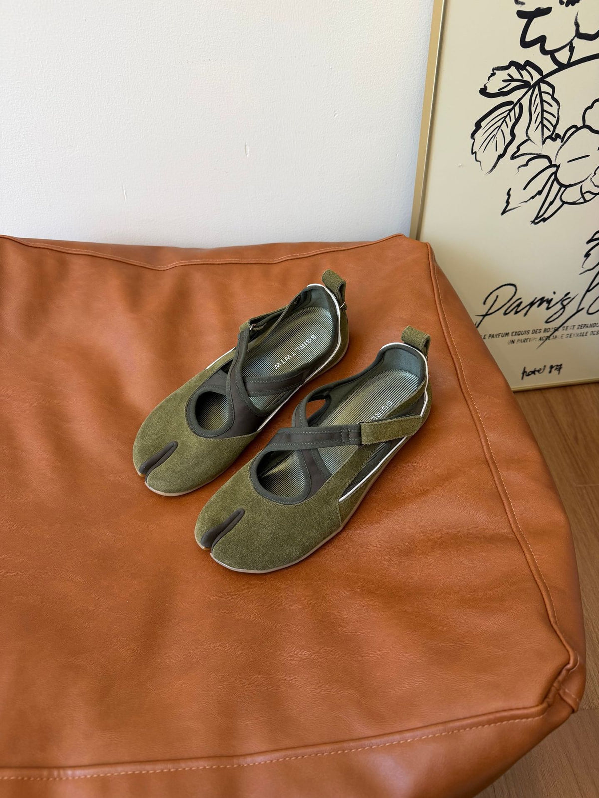 Women's Split Toe Mary Jane Flat Ballet Casual Shoes