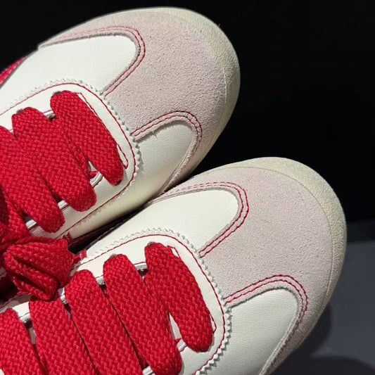 Attractive Spring Lightweight Wearable Slip-on Couple Women's Sports Shoes