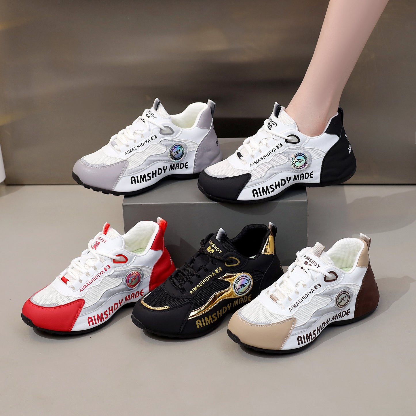 Women's & Men's Giant Hibiscus Mesh Couple Pippen Dad Sneakers