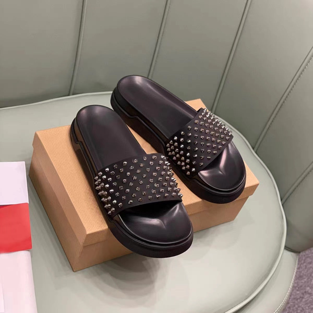 Women's & Men's Red Bottom Thick Simple Outdoor Comfortable Heels