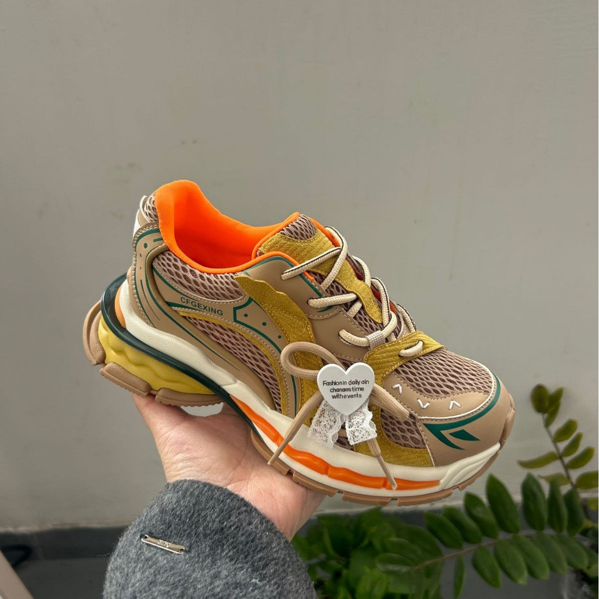 Women's Matching Platform Mesh Surface Clunky Height Increasing Armor Sneakers