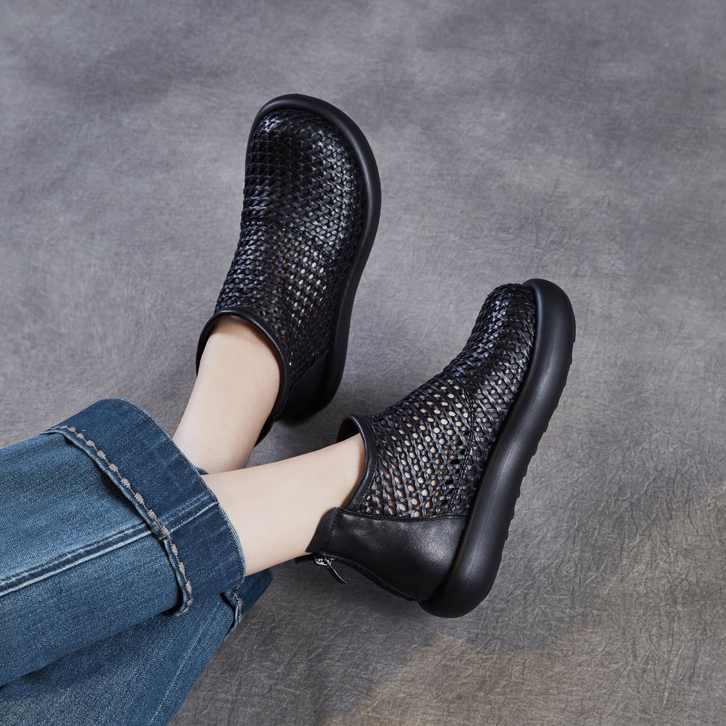 Retro Round Toe Woven Hollowed Genuine Sandals
