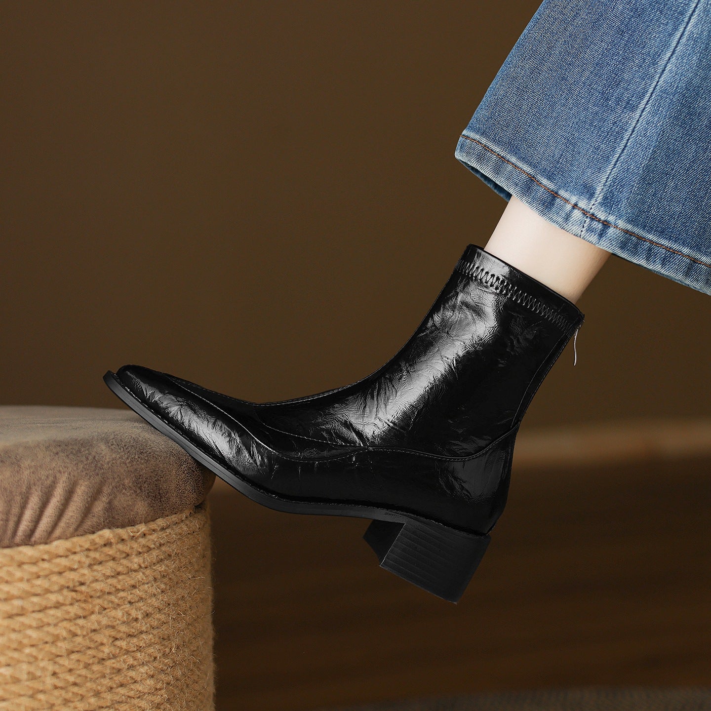 Large Size Retro Pointed Toe Chunky Booties Female Skinny Fashion Women's Leather Boots
