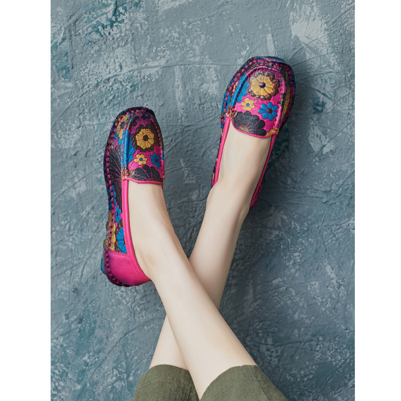 Women's Ethnic Style Retro Handmade Cowhide Sunflower Soft Bottom Slip On Women's Casual Shoes