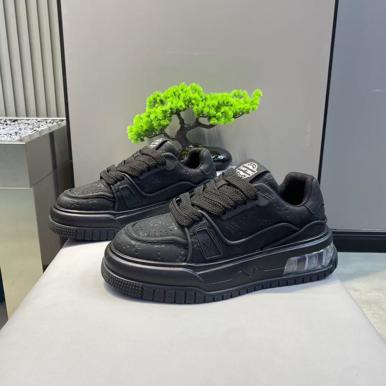 Men's High Top Wild Sports Trendy White Men's Casual Shoes