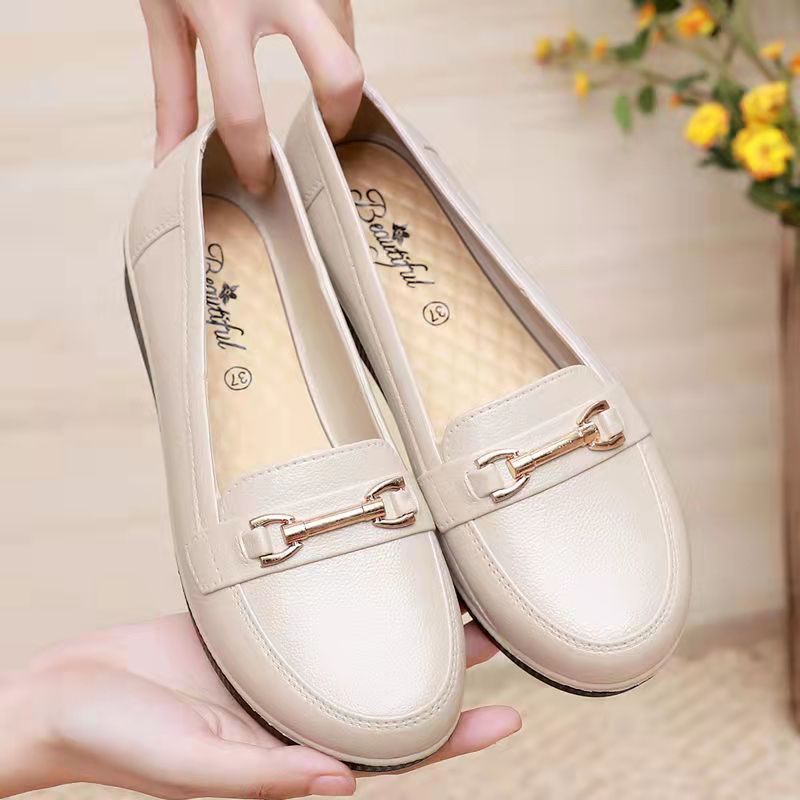 Women's Pump Fashion Flat Breathable Solid Color Casual Shoes