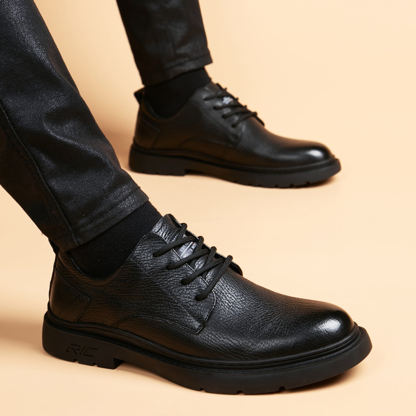 Men's British Style Trendy Height Increasing Insole Slip-on Soft Men's Business Leather Shoes