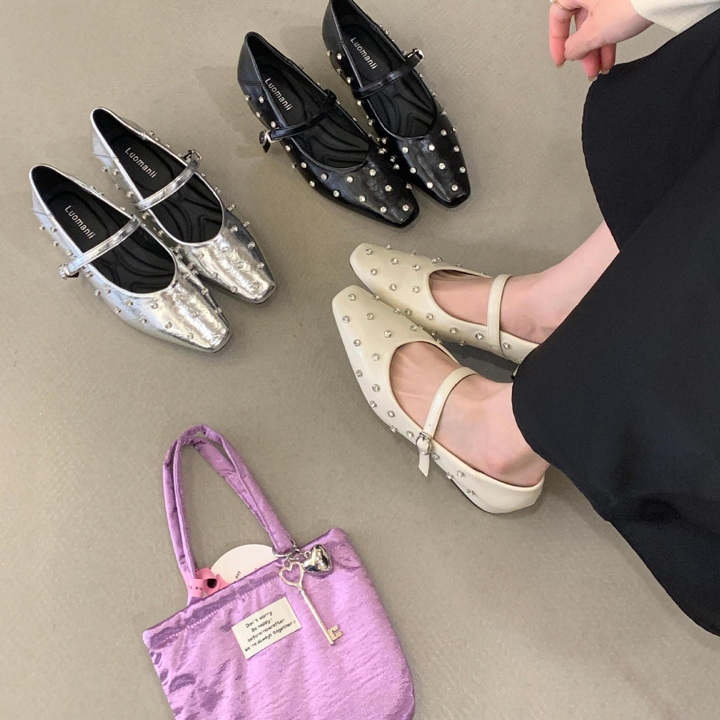 Women's Korean Style Rivet Low Mary Jane French Shallow Mouth Heels