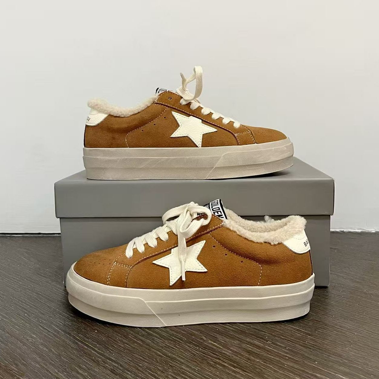 Women's Genuine Distressed Dirty Golden Goose Lamb Fur With Veet Men's Shoes