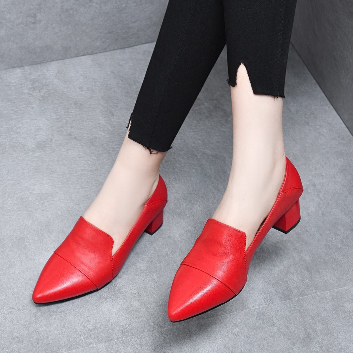 Women's Spring Chunky Soft Mid Pointed British Style Women's Fashion Shoes