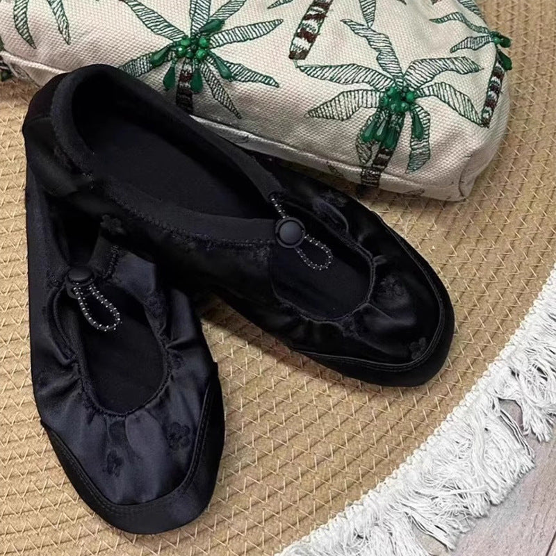 Women's Korean Style Design Soft Bottom Round Head Embroidered Flower Satin Women's Casual Shoes